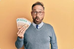How To Make Money From Currency Exchange