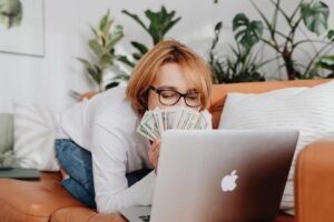 Ways To Earn Money Sitting At Home