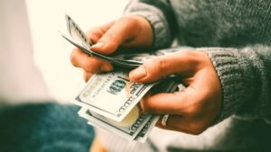 How To Earn Extra Money Quickly