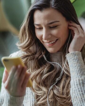 Get Money By Watching Ads